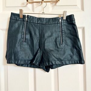 Black Zara zip front shorts